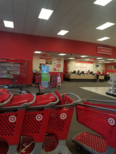 Department Store «Target», reviews and photos, 1555 N Tomahawk Island Dr, Portland, OR 97217, USA