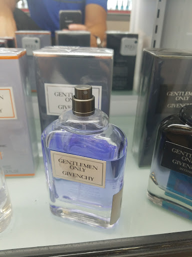 Hair Salon «Ulta Beauty», reviews and photos, 2609 W Osceola Pkwy, Kissimmee, FL 34741, USA