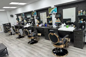 Robin’s Turkish Barber & Beauty Salon image