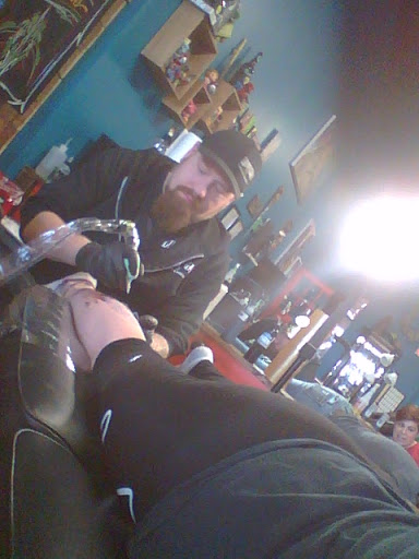 Tattoo Shop «Lucky Gal Tattoo & Piercing», reviews and photos, 1550 N Ankeny Blvd #102, Ankeny, IA 50023, USA