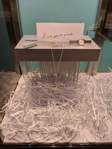 Jewelry Store «Tiffany & Co.», reviews and photos, 301 Nichols Rd, Kansas City, MO 64112, USA