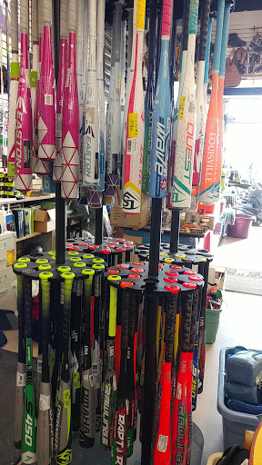 Sporting Goods Store «Play It Again Sports- Chesterfield, MI», reviews and photos, 50607 Gratiot Ave, Chesterfield, MI 48051, USA