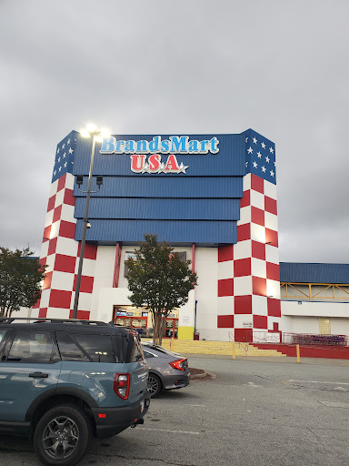 Department Store «BrandsMart USA», reviews and photos, 5000 Motors Industrial Way, Atlanta, GA 30360, USA