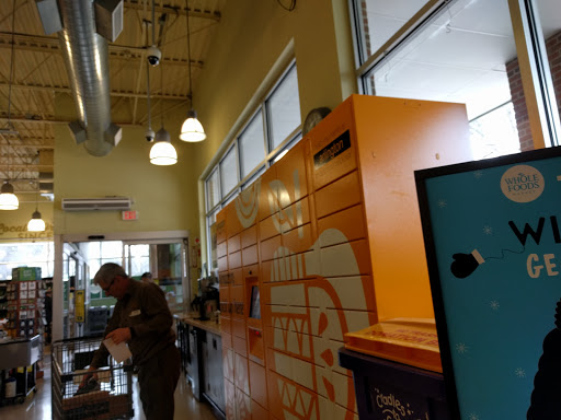 Grocery Store «Whole Foods Market», reviews and photos, 808 Massachusetts Ave, Arlington, MA 02476, USA