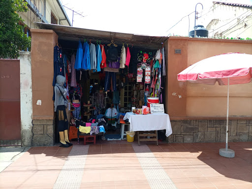 Tiendas para comprar chaquetas acolchadas mujer Cochabamba