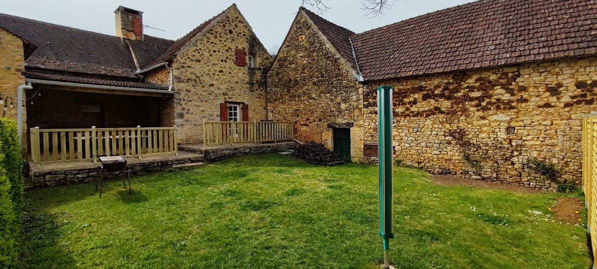 Le cantou à Saint-Martial-de-Nabirat (Dordogne 24)