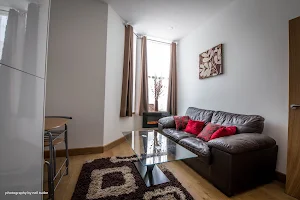 Cardiff Walk Apartment image