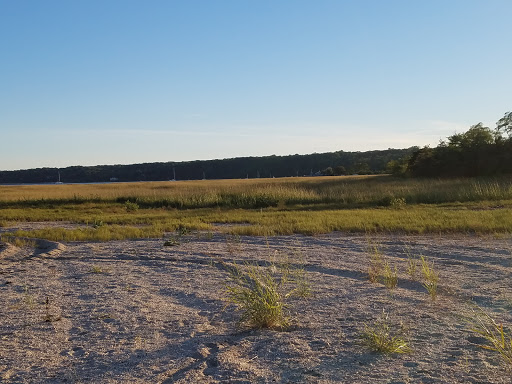 Park «West Harbor Beach Memorial Park - Village Of Bayville», reviews and photos, 10 West Harbour Drive, Bayville, NY 11709, USA