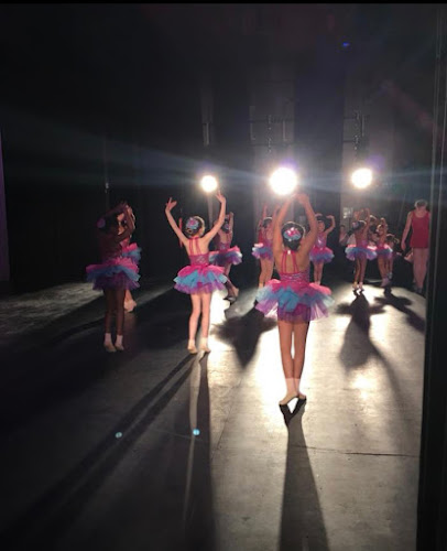 Reviews of Kerryjane Academy of Dance in London - Dance school