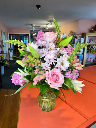 Florist «Jasmine Flowers & Gifts», reviews and photos, 1722 E Bijou St, Colorado Springs, CO 80909, USA