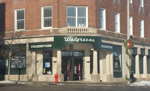 Walgreens, 296 E Deerpath Rd, Lake Forest, IL 60045, USA, 