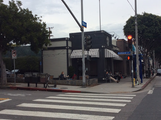 Coffee Shop «The Coffee Bean & Tea Leaf», reviews and photos, 2901 Main St, Santa Monica, CA 90405, USA