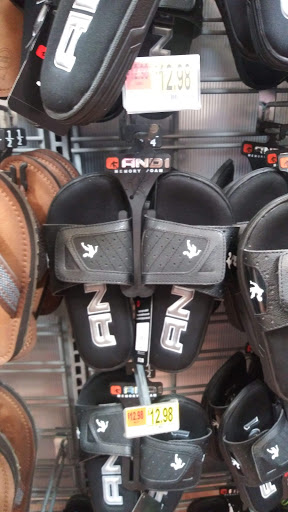 Department Store «Walmart», reviews and photos, 2500 W Broward Blvd, Fort Lauderdale, FL 33312, USA