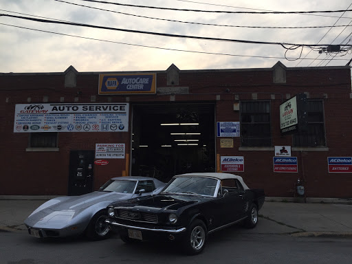 Auto Repair Shop «Gateway Auto Services», reviews and photos, 160 N Elizabeth St, Chicago, IL 60607, USA