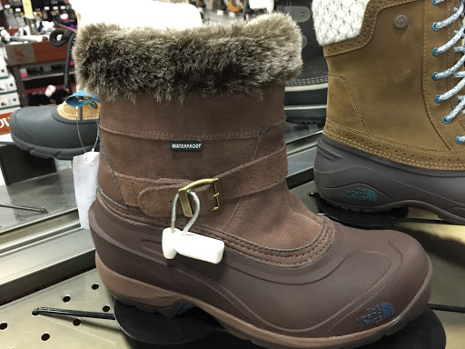 Discount Store «Gordmans - Store Closing Soon», reviews and photos, 214 Gable Crossing Dr, Avon, IN 46123, USA