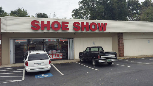 Shoe Store «Shoe Show», reviews and photos, 835 Oak St SW, Atlanta, GA 30310, USA