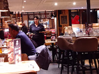 Atmosphère du Restaurant Hippopotamus Steakhouse à Boulogne-Billancourt - n°4