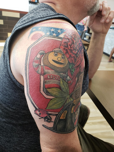 Tattoo Shop «Rock City Tattoo & Piercing Studio», reviews and photos, 4903 US Hwy 98 N, Lakeland, FL 33809, USA