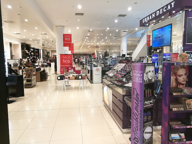 The Oracle Centre, House of Fraser, Yield Hall Pl, Reading RG1 2AS, United Kingdom