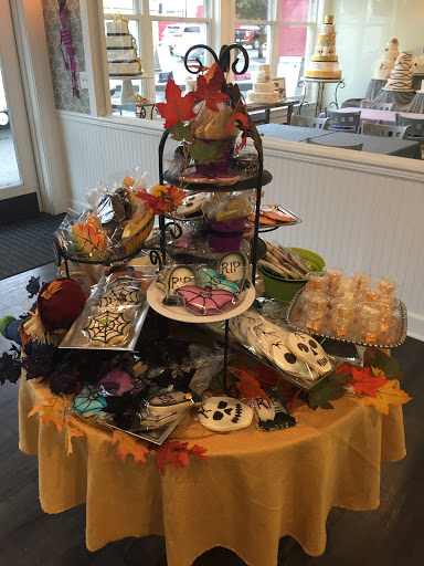 Cake Shop «Celebrity Cake Studio», reviews and photos, 314 E 26th St, Tacoma, WA 98421, USA