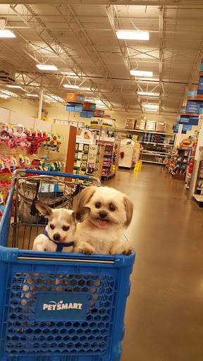 Pet Supply Store «PetSmart», reviews and photos, 20 W University Pkwy, Orem, UT 84058, USA
