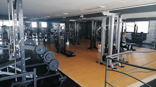 S M Paradise Centro Fitness Via Don Luigi Sturzo, 84036 Sala Consilina SA, Italia