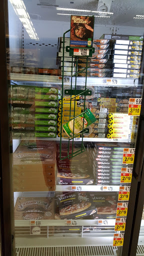 Grocery Store «Stop & Shop», reviews and photos, 60 Wall St, Huntington, NY 11743, USA