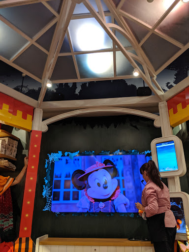 Toy Store «Disney Store», reviews and photos, 55 Parsonage Rd, Edison, NJ 08837, USA