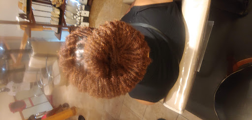 Hair Salon «Twisted Rootz Natural Hair Care Salon», reviews and photos, 2903 Oakland Ave, Greensboro, NC 27403, USA