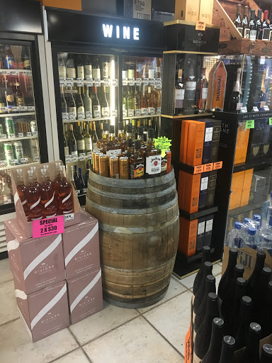 Liquor Store «Miami Beach Liquors», reviews and photos, 814 Alton Rd, Miami Beach, FL 33139, USA