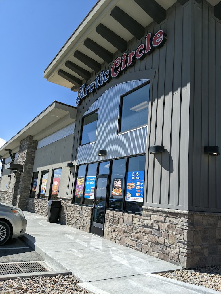Arctic Circle 84005