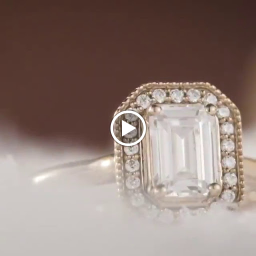 Jewelry Store «Bergstrom Jewelers», reviews and photos, 1695 West End Blvd, St Louis Park, MN 55416, USA