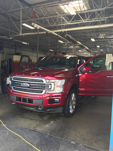 Car Wash «Ruby Hand Carwash», reviews and photos, 4334 N California Ave, Chicago, IL 60618, USA