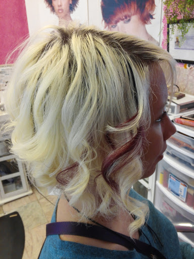 Beauty Salon «On Point Hair & Nail Salon», reviews and photos, 610 St Clair Ave NE, Cleveland, OH 44114, USA