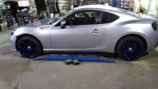 Auto Repair Shop «Discount Tire & Service of Greeley», reviews and photos, 120 18th St, Greeley, CO 80631, USA