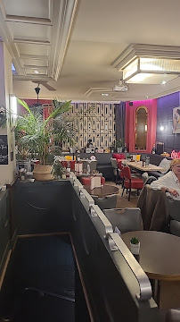 Atmosphère du Le Passage..Restaurant à Neuilly-sur-Seine - n°1