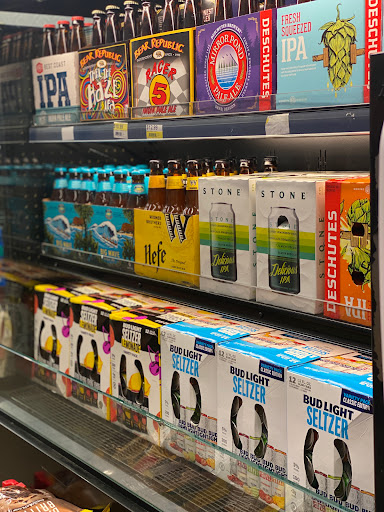 Convenience Store «Quik Stop», reviews and photos, 1510 E Washington St, Petaluma, CA 94954, USA