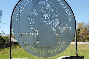 Giant Quarter image