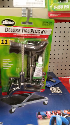 Auto Parts Store «AutoZone», reviews and photos, 447 S Main St, Hendersonville, NC 28792, USA