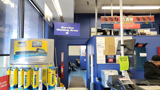 Auto Parts Store «Pep Boys Auto Parts & Service», reviews and photos, 222 S West End Blvd, Quakertown, PA 18951, USA