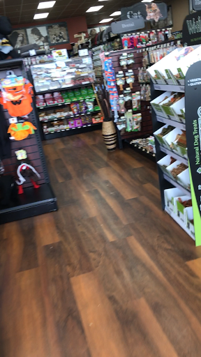 Pet Supply Store «Pet Valu», reviews and photos, 325 Cross Roads Blvd, Cold Spring, KY 41076, USA