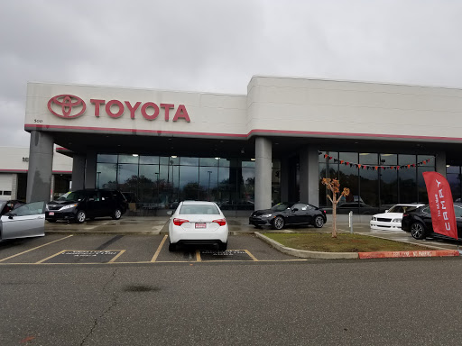 Toyota Dealer «Toyota Vacaville», reviews and photos, 500 Orange Dr, Vacaville, CA 95687, USA