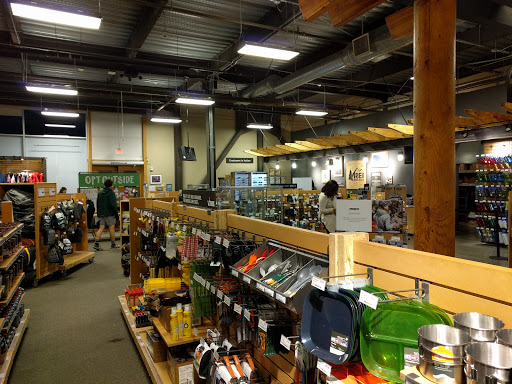 Camping Store «REI», reviews and photos, 7777 Edinger Ave #138, Huntington Beach, CA 92647, USA