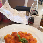 Photo n°1 de l'avis de S. fait le 08/04/2019 à 05:25 sur le  White Bar & Restaurant à Rome