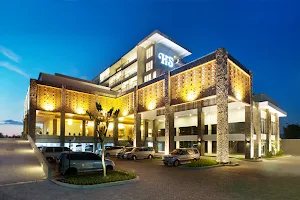 Hotel Santika Banyuwangi image