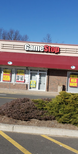 Video Game Store «GameStop», reviews and photos, 335 Cottage Grove Rd, Bloomfield, CT 06002, USA