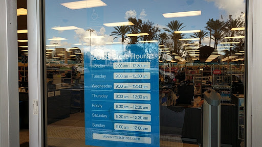 Clothing Store «Ross Dress for Less», reviews and photos, 3425 E Foothill Blvd, Pasadena, CA 91107, USA