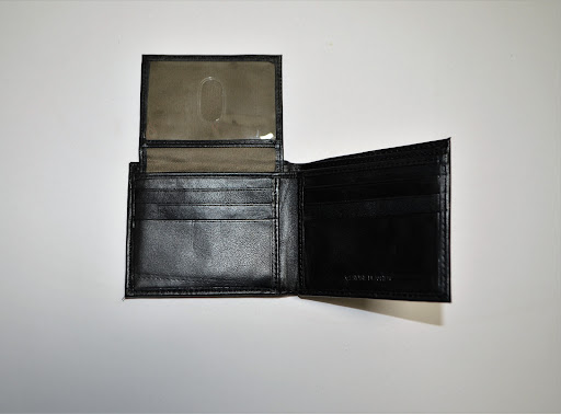 Leather Coats Store «SUNSET LEATHER», reviews and photos, 101 Airport Rd, Hartford, CT 06114, USA