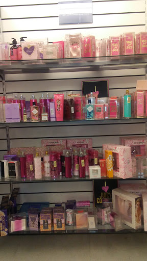 Department Store «Marshalls», reviews and photos, 1005 Paradise Rd, Swampscott, MA 01907, USA