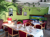 Atmosphère du Restaurant La Petite Auberge à Saint-Lô - n°1